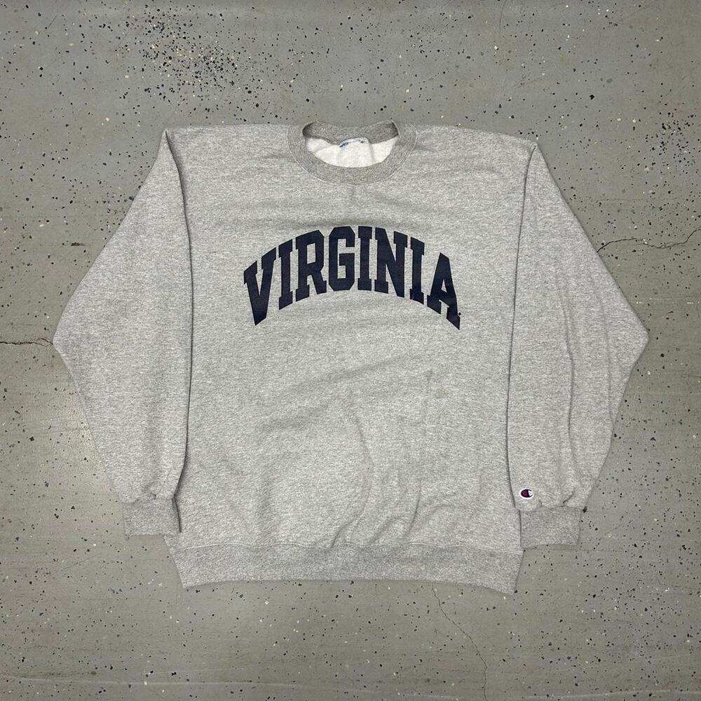 VTG/Y2K Champion Virginia Sweatshirt